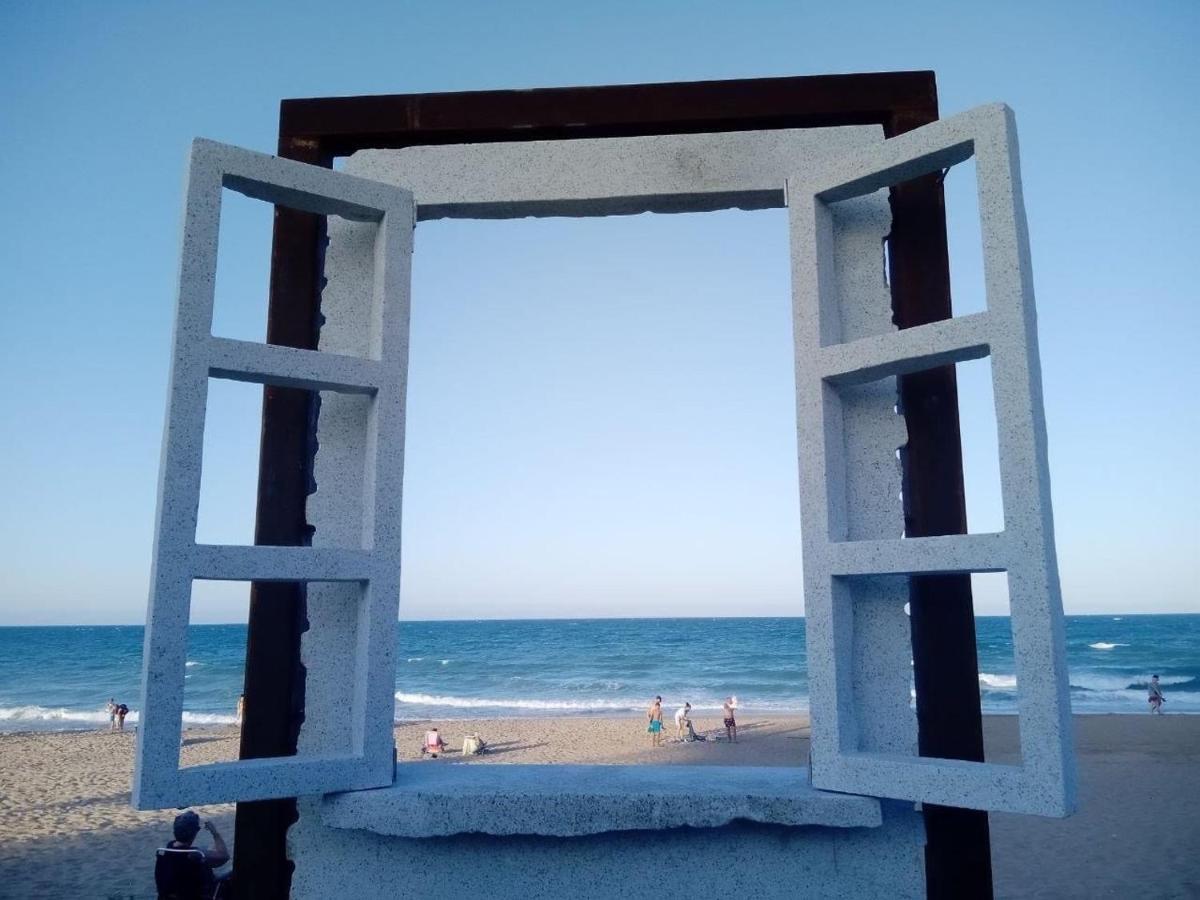Apartamento En La Playa 타베르네스 데 발디그나 외부 사진