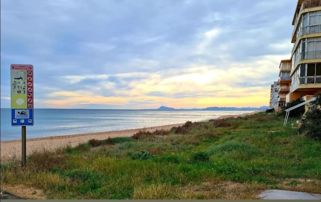 Apartamento En La Playa 타베르네스 데 발디그나 외부 사진