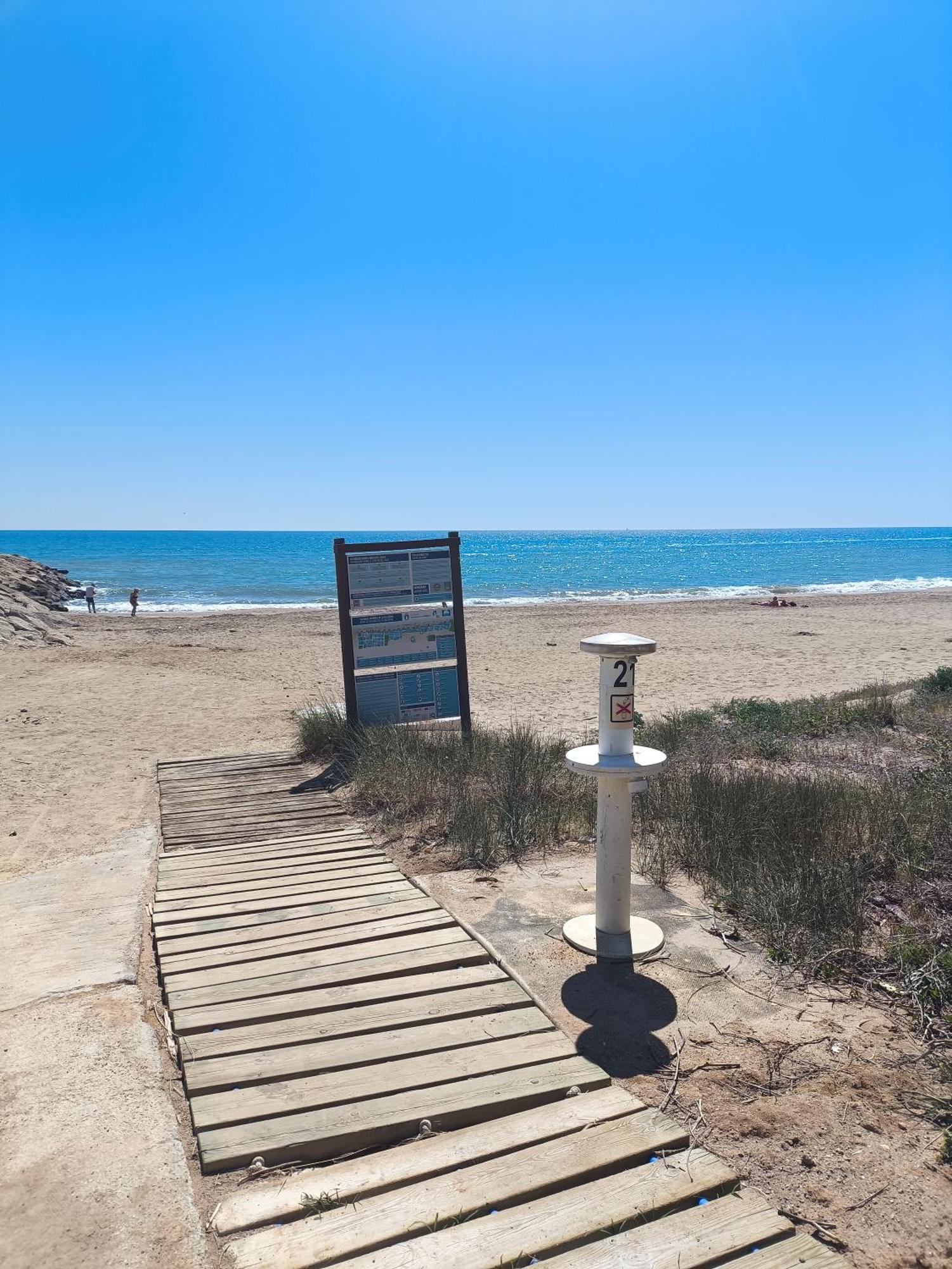 Apartamento En La Playa 타베르네스 데 발디그나 외부 사진
